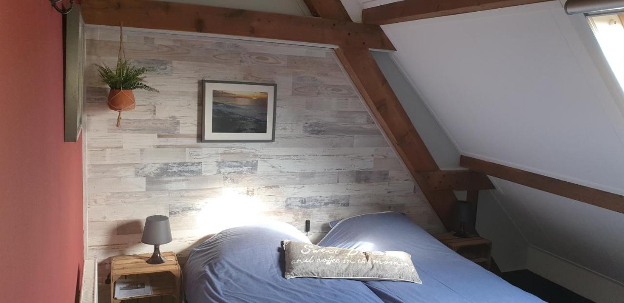 Bed And Breakfast "De Smousenhoek" Ouddorp Exterior photo
