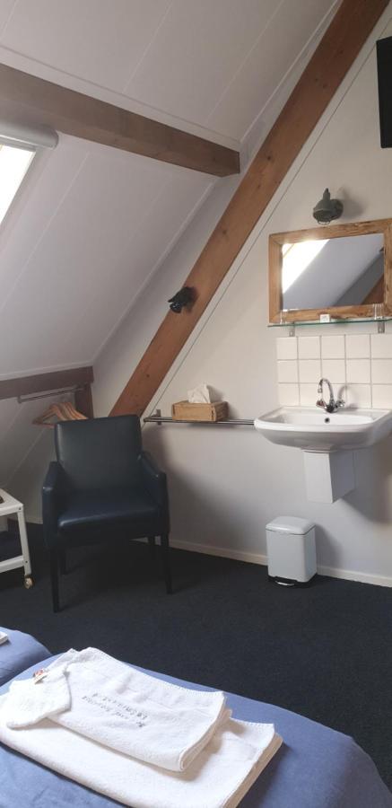 Bed And Breakfast "De Smousenhoek" Ouddorp Exterior photo