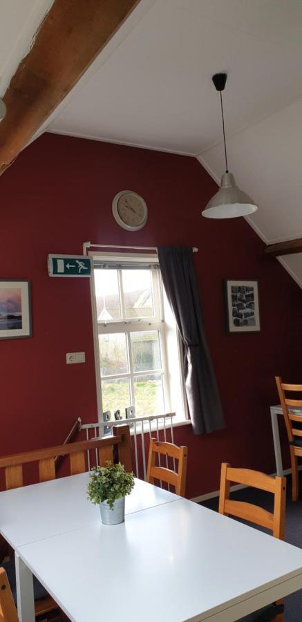 Bed And Breakfast "De Smousenhoek" Ouddorp Exterior photo