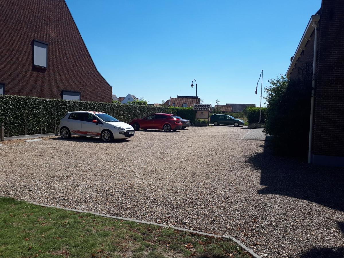 Bed And Breakfast "De Smousenhoek" Ouddorp Exterior photo