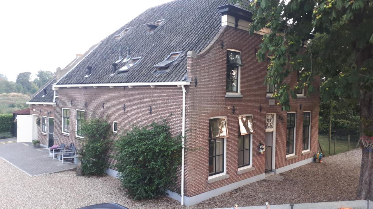 Bed And Breakfast "De Smousenhoek" Ouddorp Exterior photo
