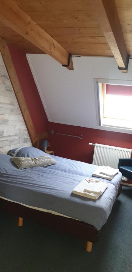 Bed And Breakfast "De Smousenhoek" Ouddorp Exterior photo